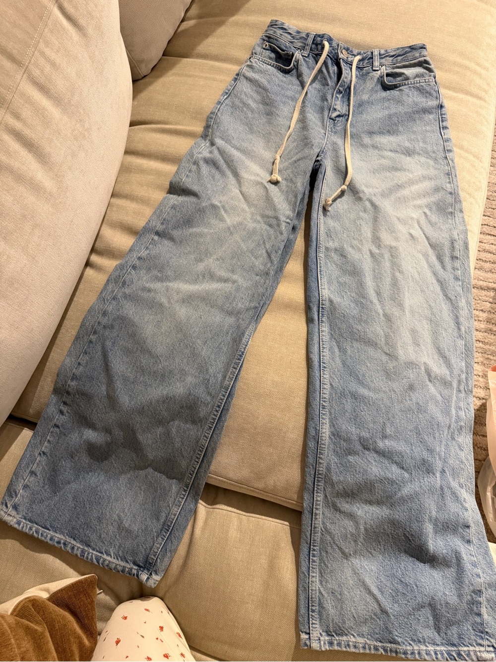 Zara Light Blue Washed Denim Jeans